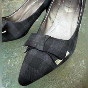 Fashionable Heels Unique Styling, Vintage Never Worn